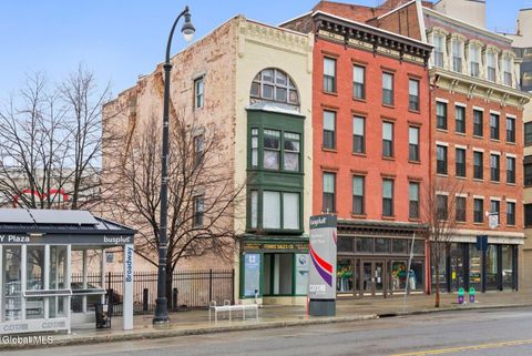 Photo of 402 Broadway #1, Albany, NY 12207 (MLS # 202614970)