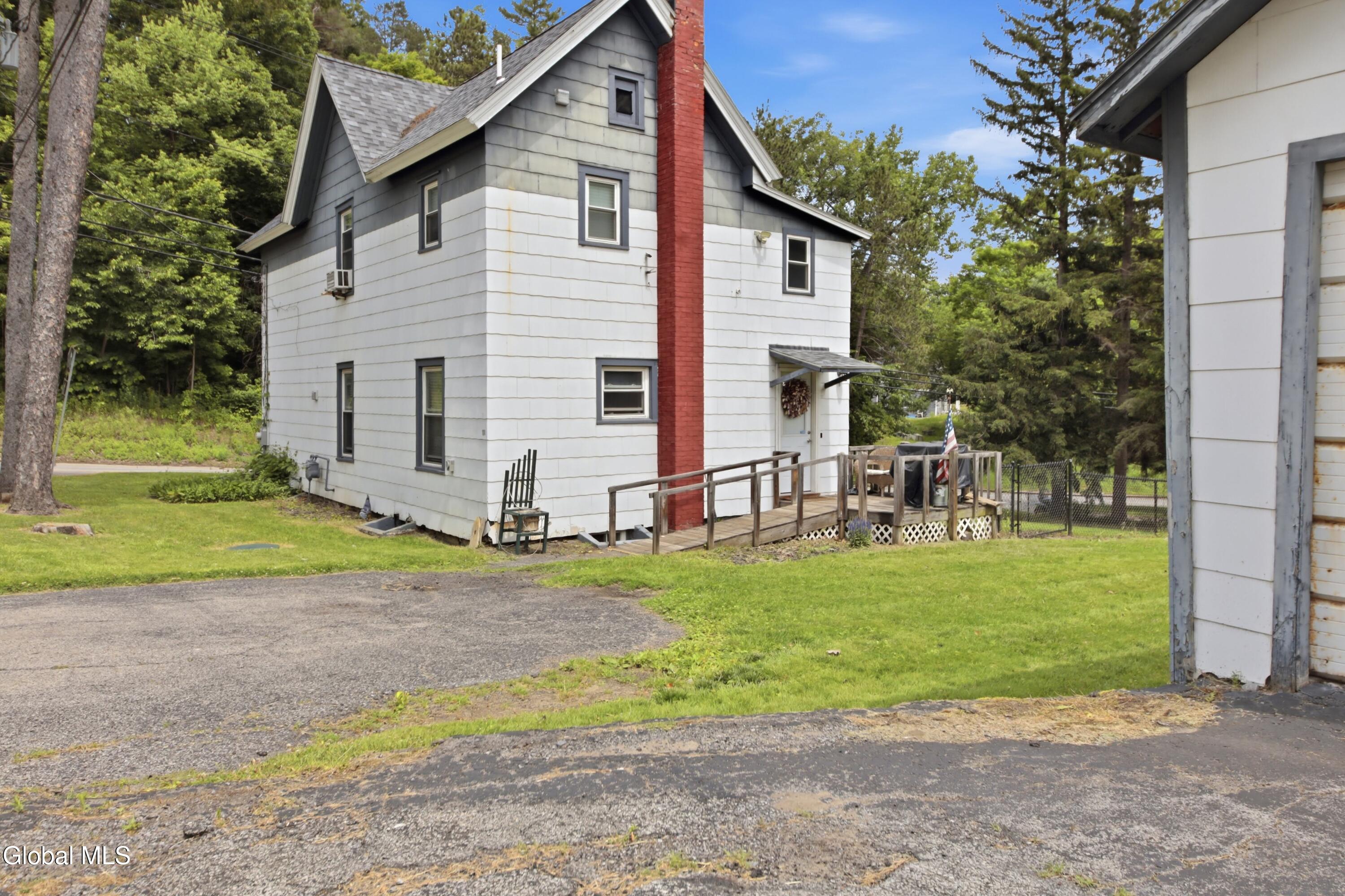 101 Knowlton Road