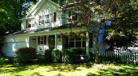 Homes For Sale - 302 Morning Kill Run Run<br/> Saratoga County, Ballston Spa, NY 12020
