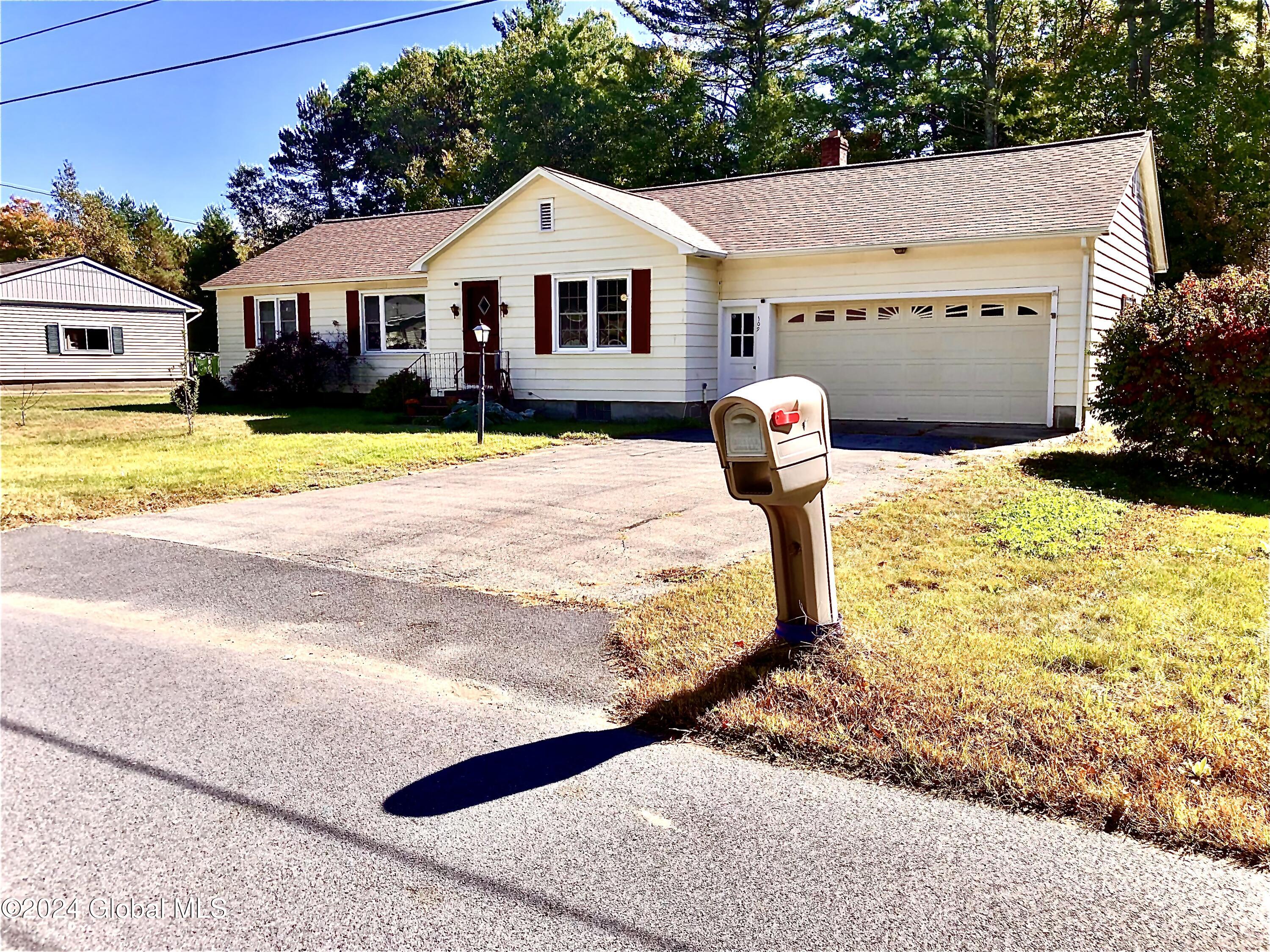 109 Eggleston Street, Corinth, New York image 1