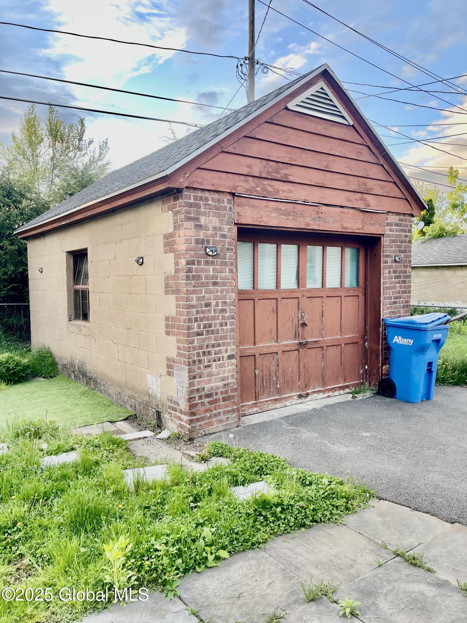 130 Van Schoick Avenue, Albany, New York image 18