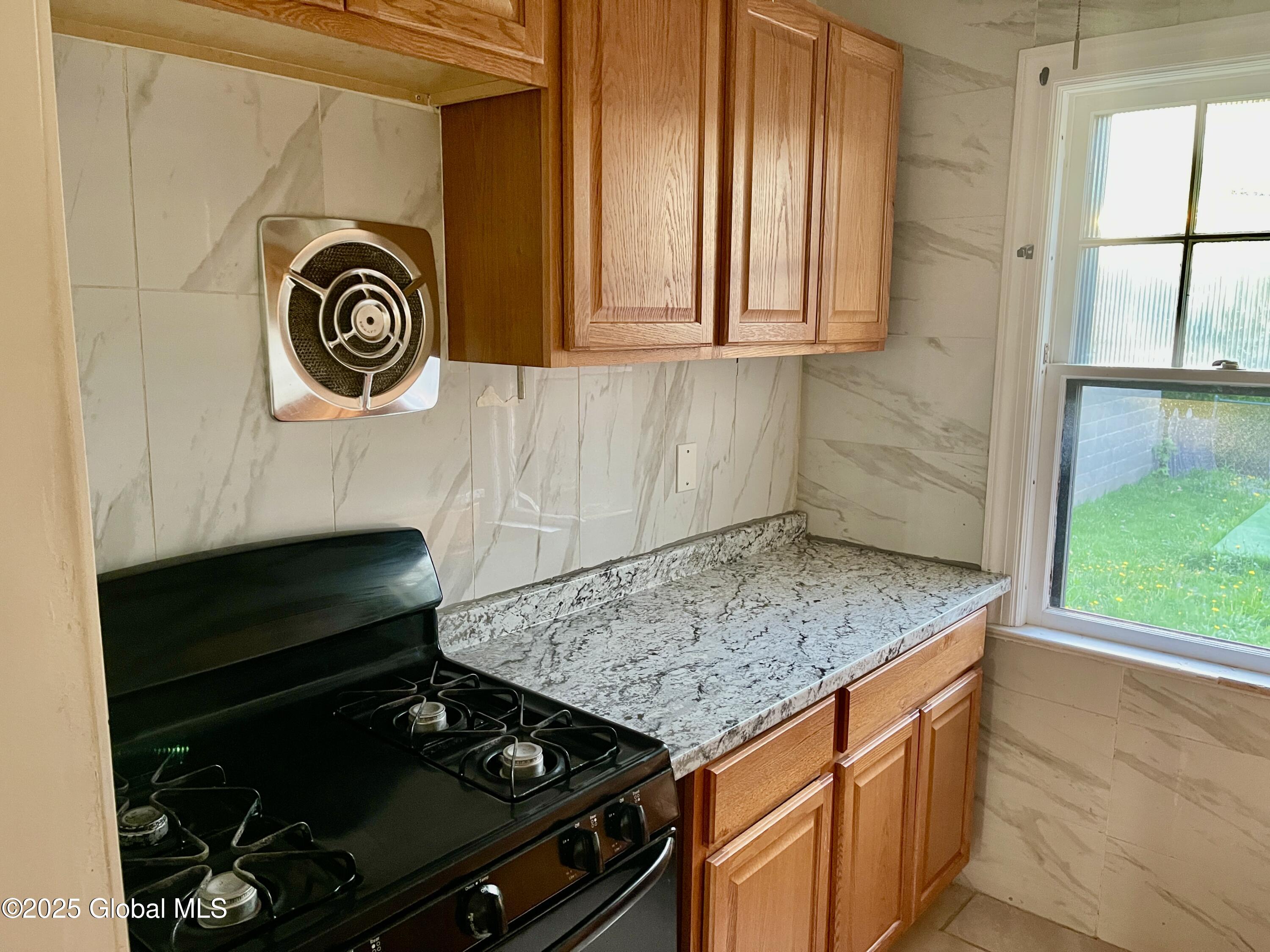 130 Van Schoick Avenue, Albany, New York image 7