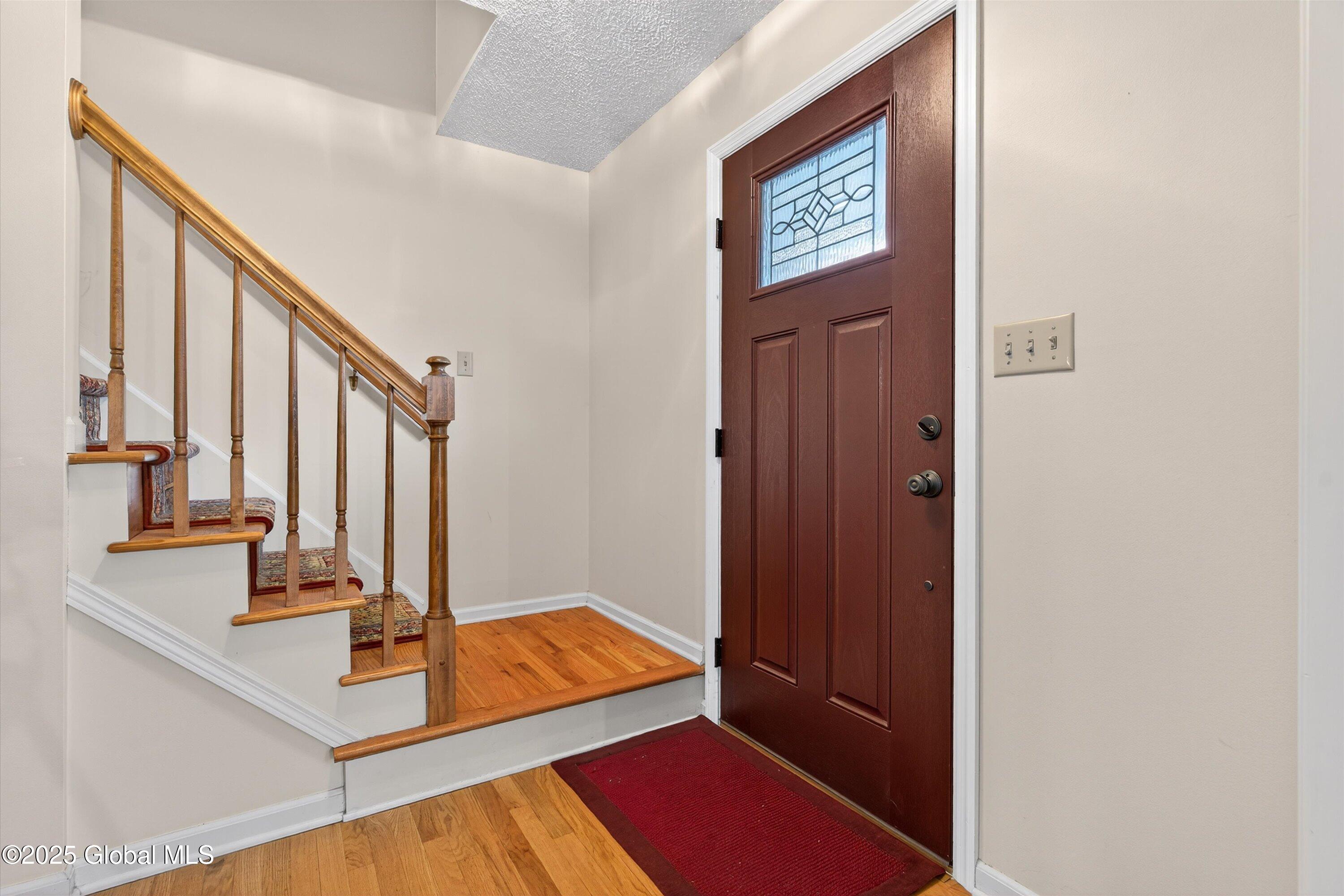 29 Carriage Way, Ballston Spa, New York image 5