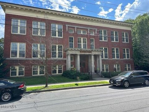 Photo of 112 Spring Street #102, Saratoga Springs, NY 12866 (MLS # 202522628)