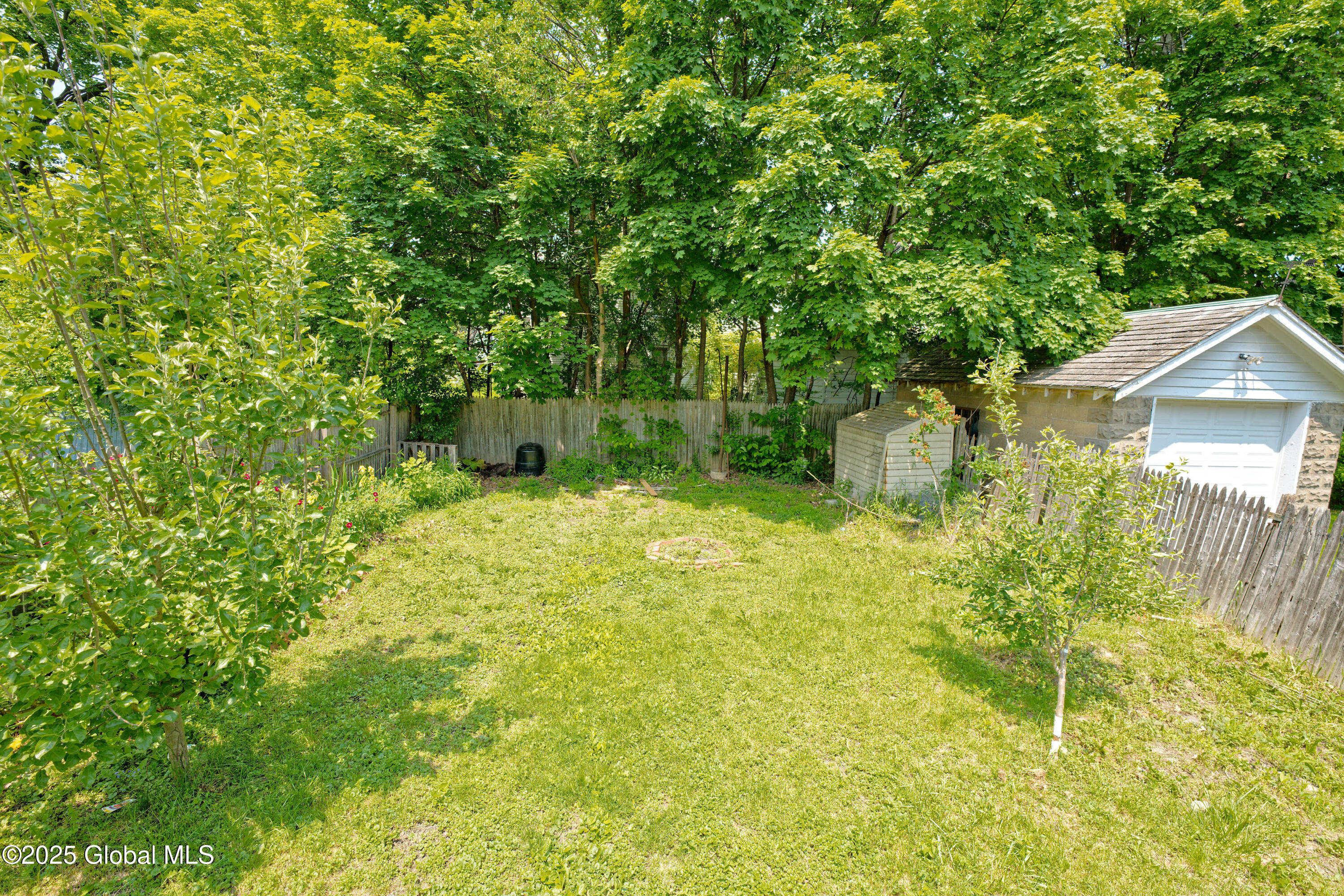 383 Leedale Street, Albany, New York image 33