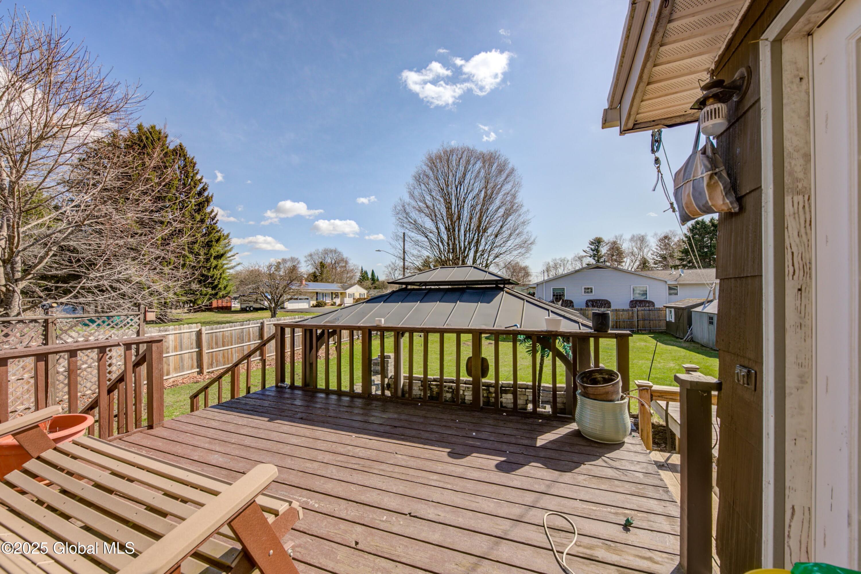 210 N Chase Street, Johnstown, New York image 10