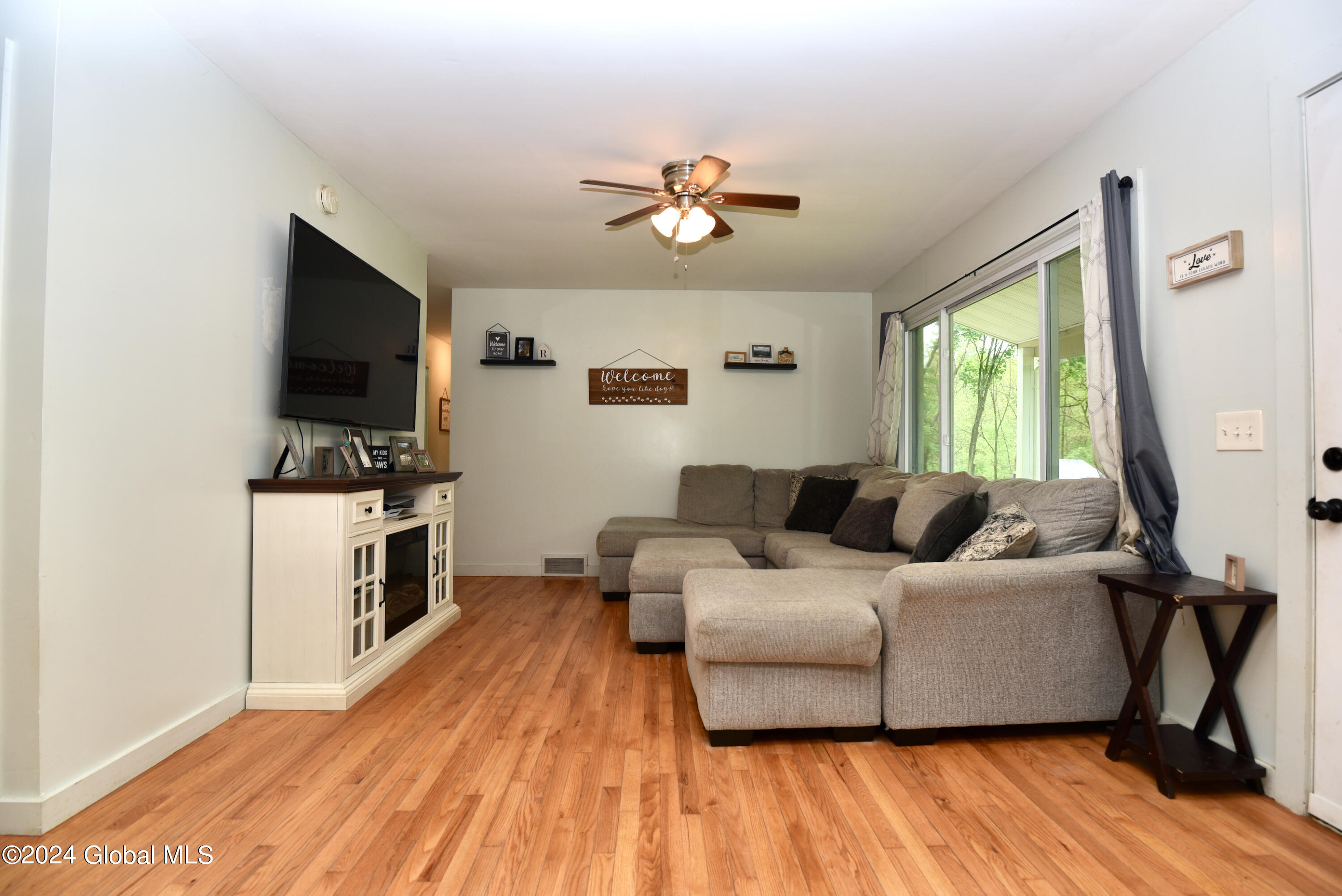 36 Henderson Way, Fort Edward, New York image 6