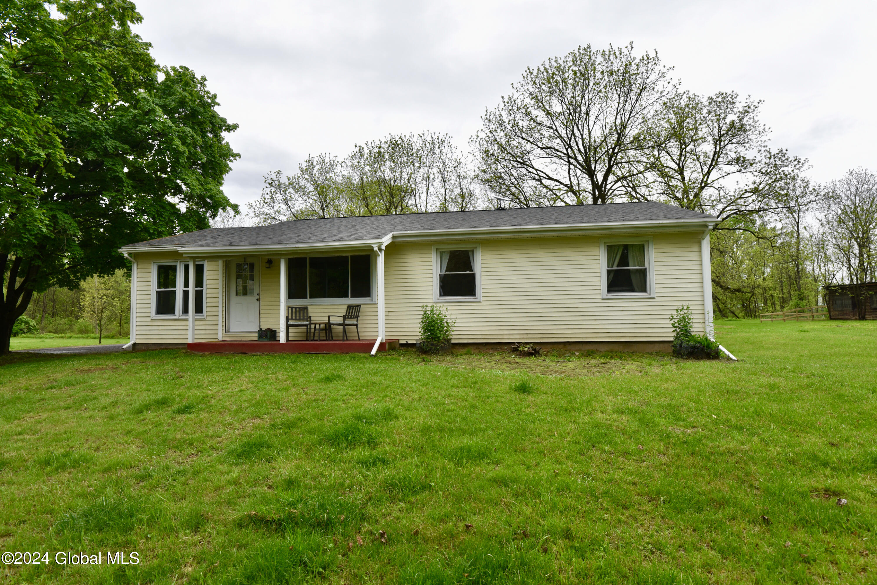 36 Henderson Way, Fort Edward, New York image 3