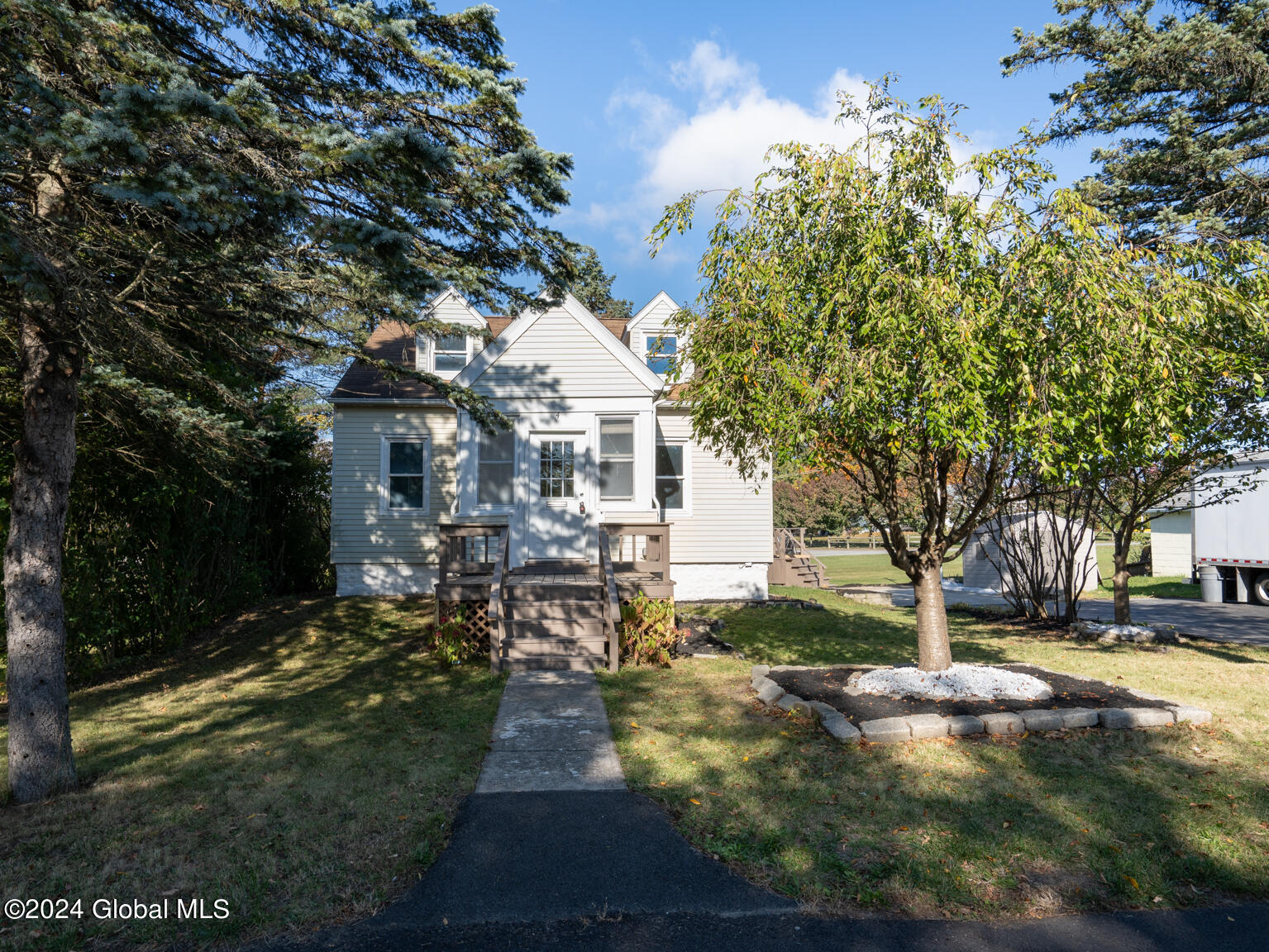 4 Corliss Avenue, Rensselaer, New York image 26