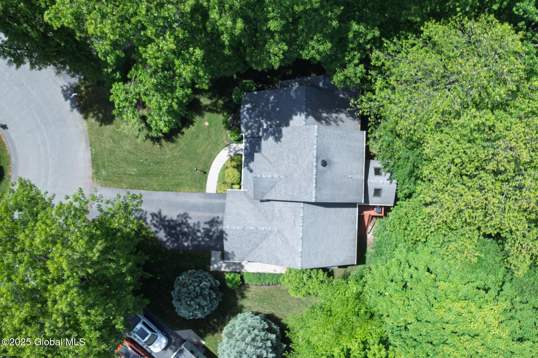 11 Newport Drive, Clifton Park, New York image 37