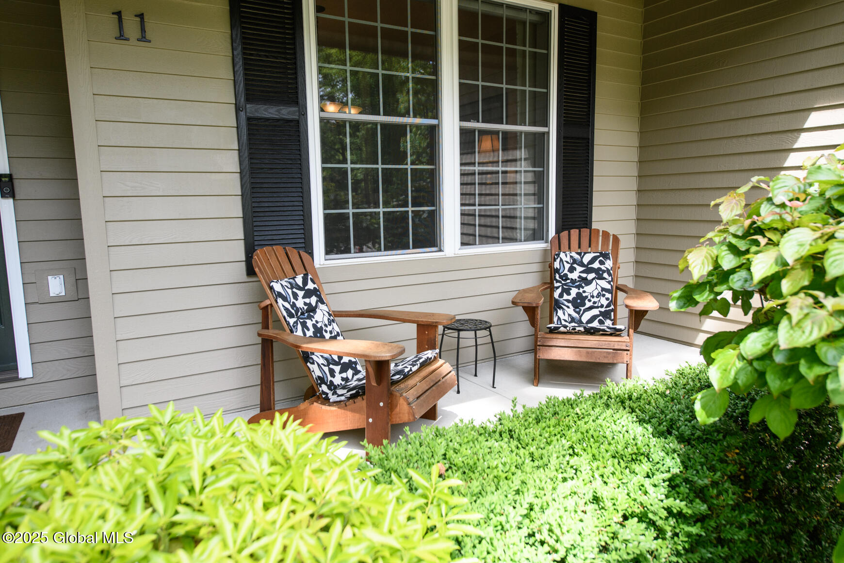 11 Newport Drive, Clifton Park, New York image 6