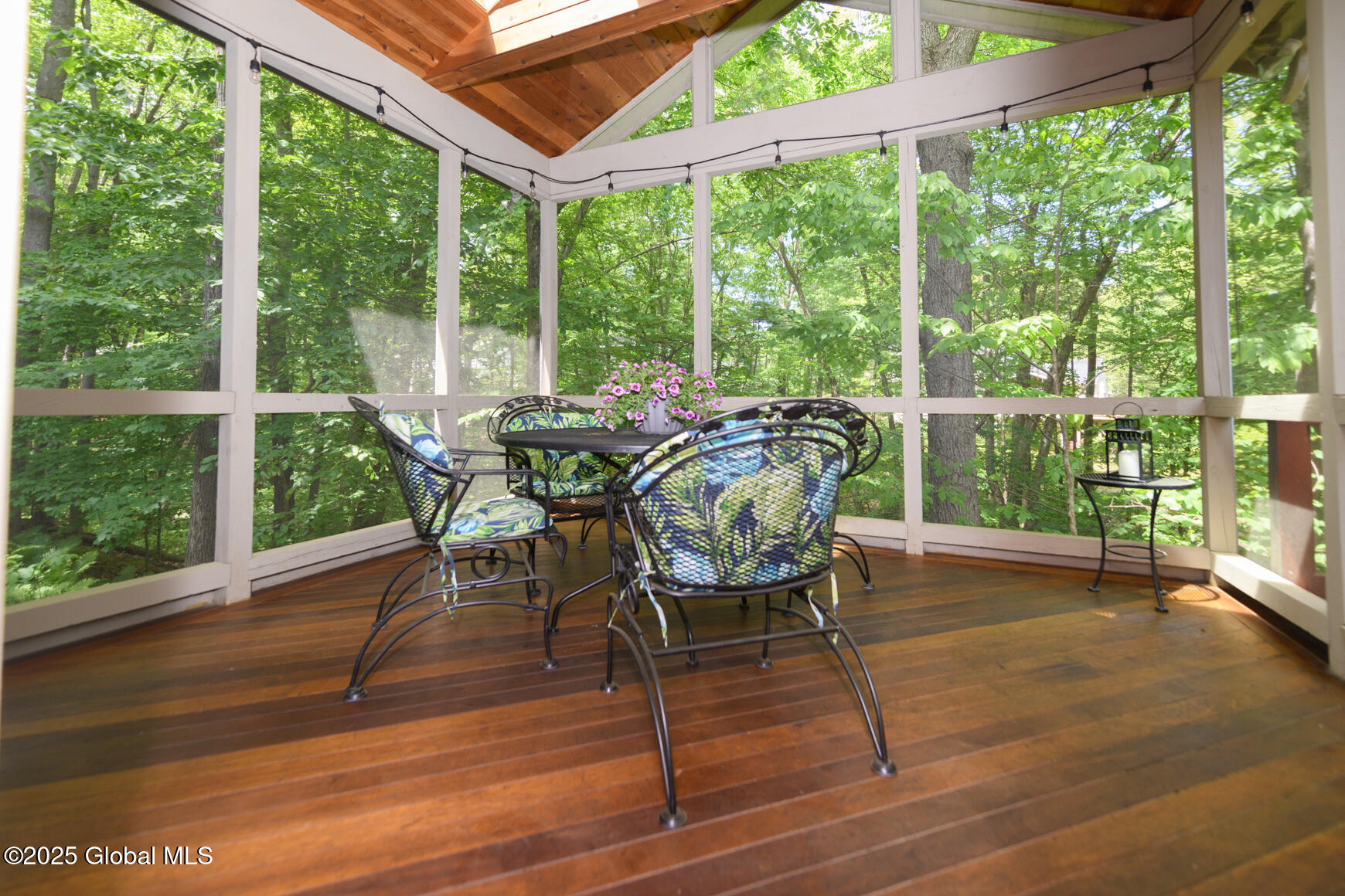11 Newport Drive, Clifton Park, New York image 21