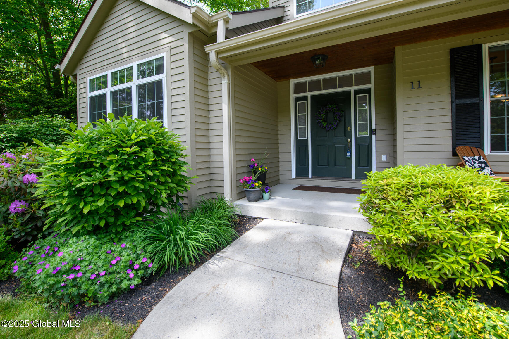 11 Newport Drive, Clifton Park, New York image 4