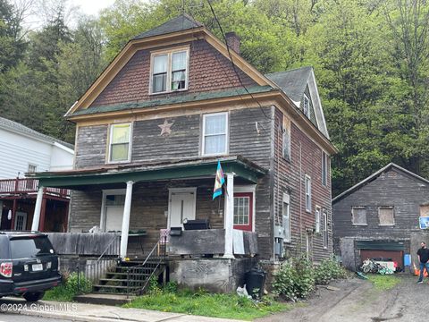 Homes For Sale - 30 E State Street<br/> Dolgeville, NY 13329