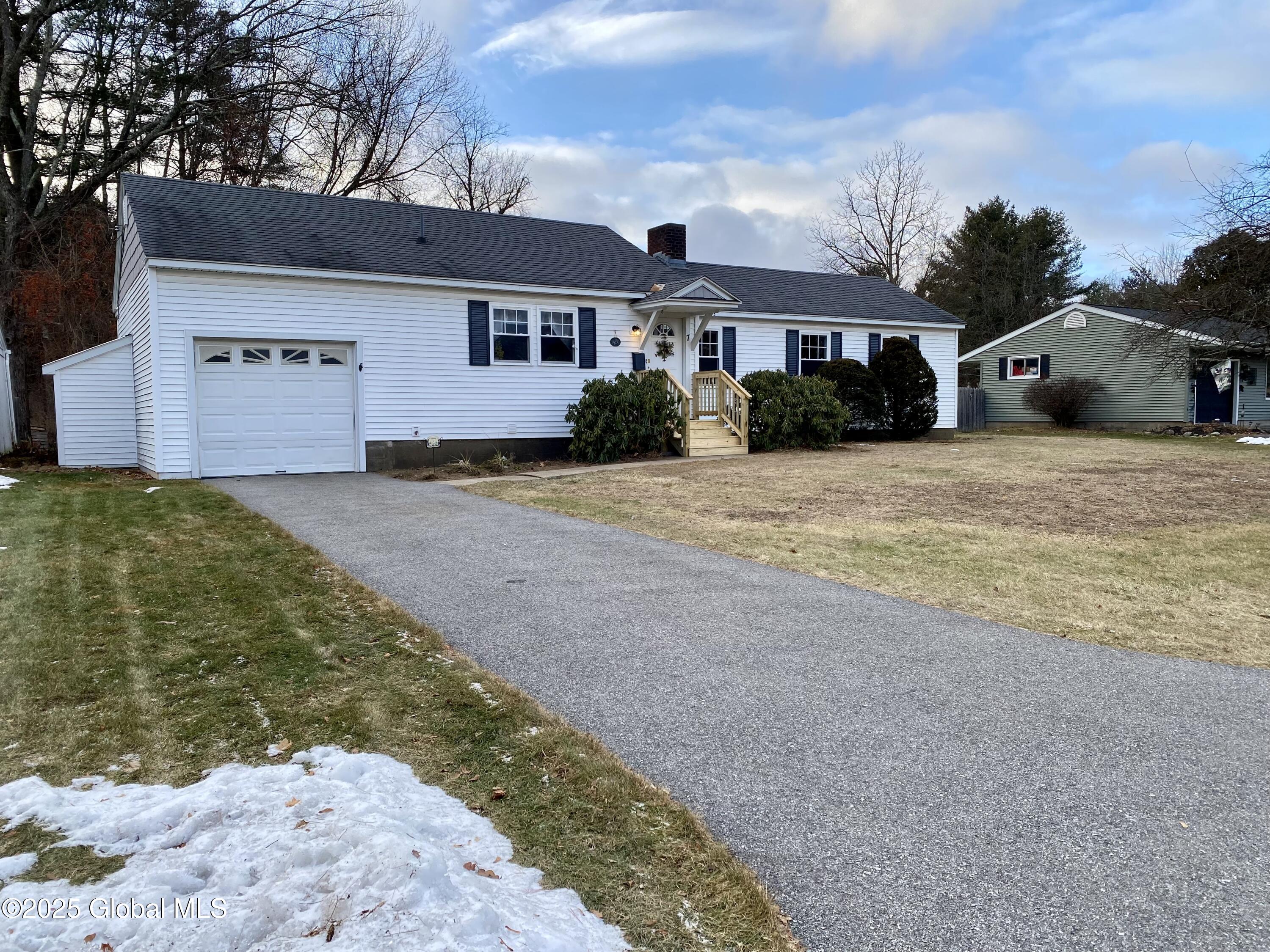 7 Hughes Court, Queensbury, New York image 26