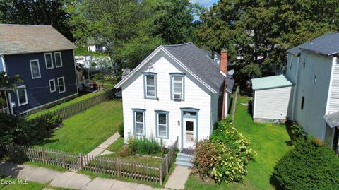 Photo of 9 Avery Street, Saratoga Springs, NY 12866 (MLS # 202524536)