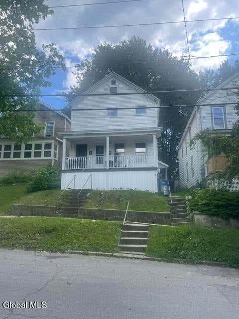 Apartment For Rent - 12 1/2 E Clinton Street #2<br/> Fulton County, Johnstown, NY 12095