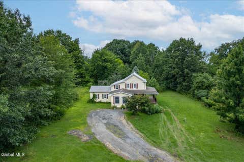 Photo of 4070 River Road, Niskayuna, NY 12309 (MLS # 202623336)