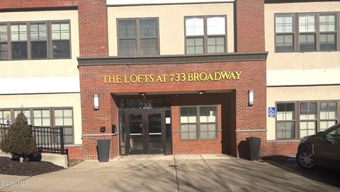 Photo of 733 Broadway #106, Albany, NY 12207 (MLS # 202610772)