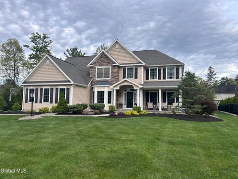 Homes For Sale - 224 Brittany Place<br/> Schenectady County, Niskayuna, NY 12309