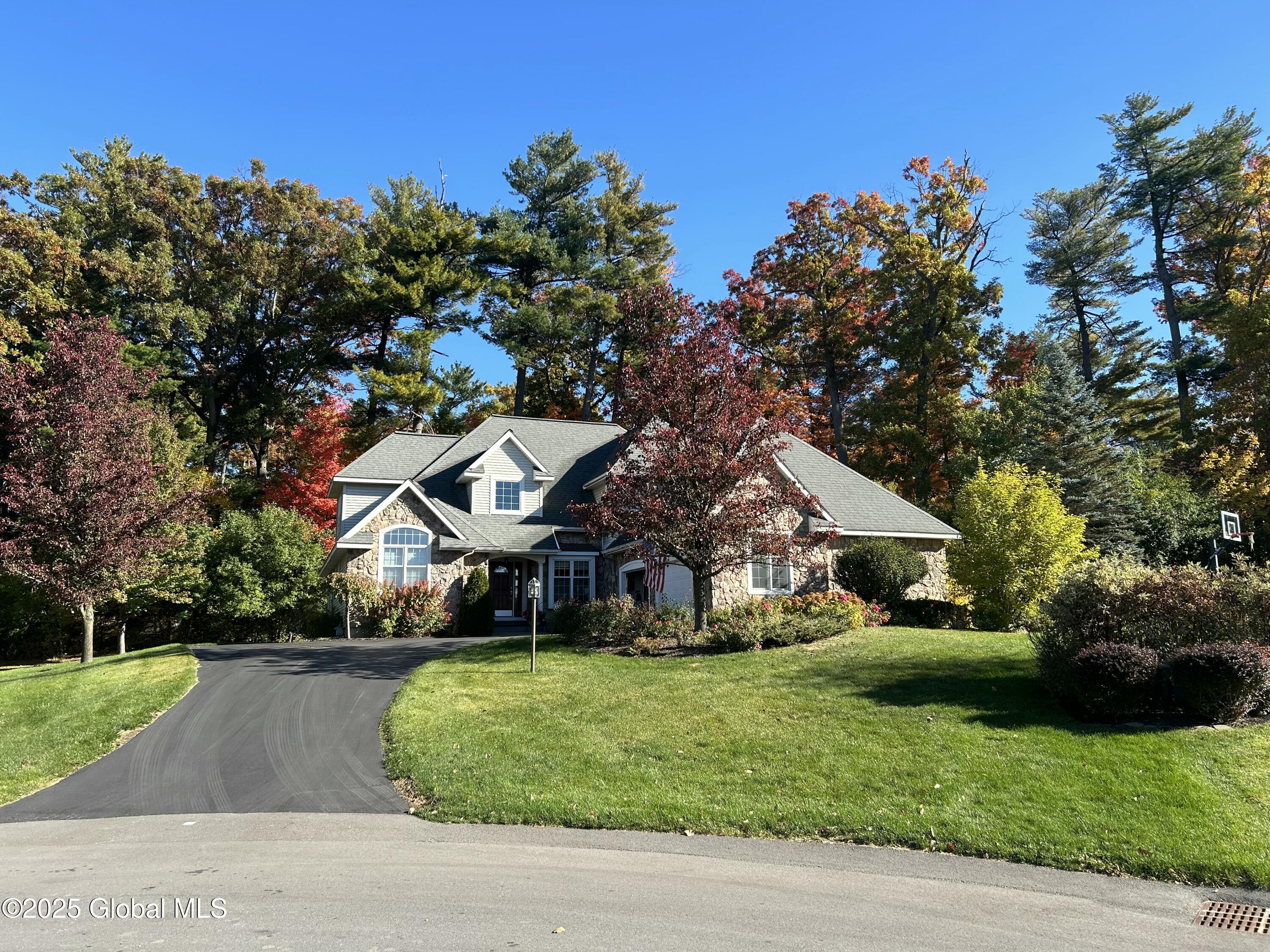 132 Comanche Trail, Niskayuna, New York image 46