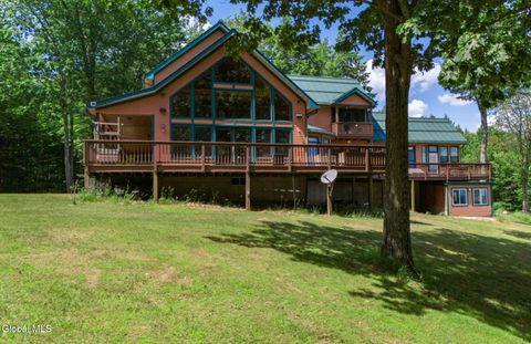 Homes For Sale - 102 Taylor Court<br/> Mayfield, NY 12117