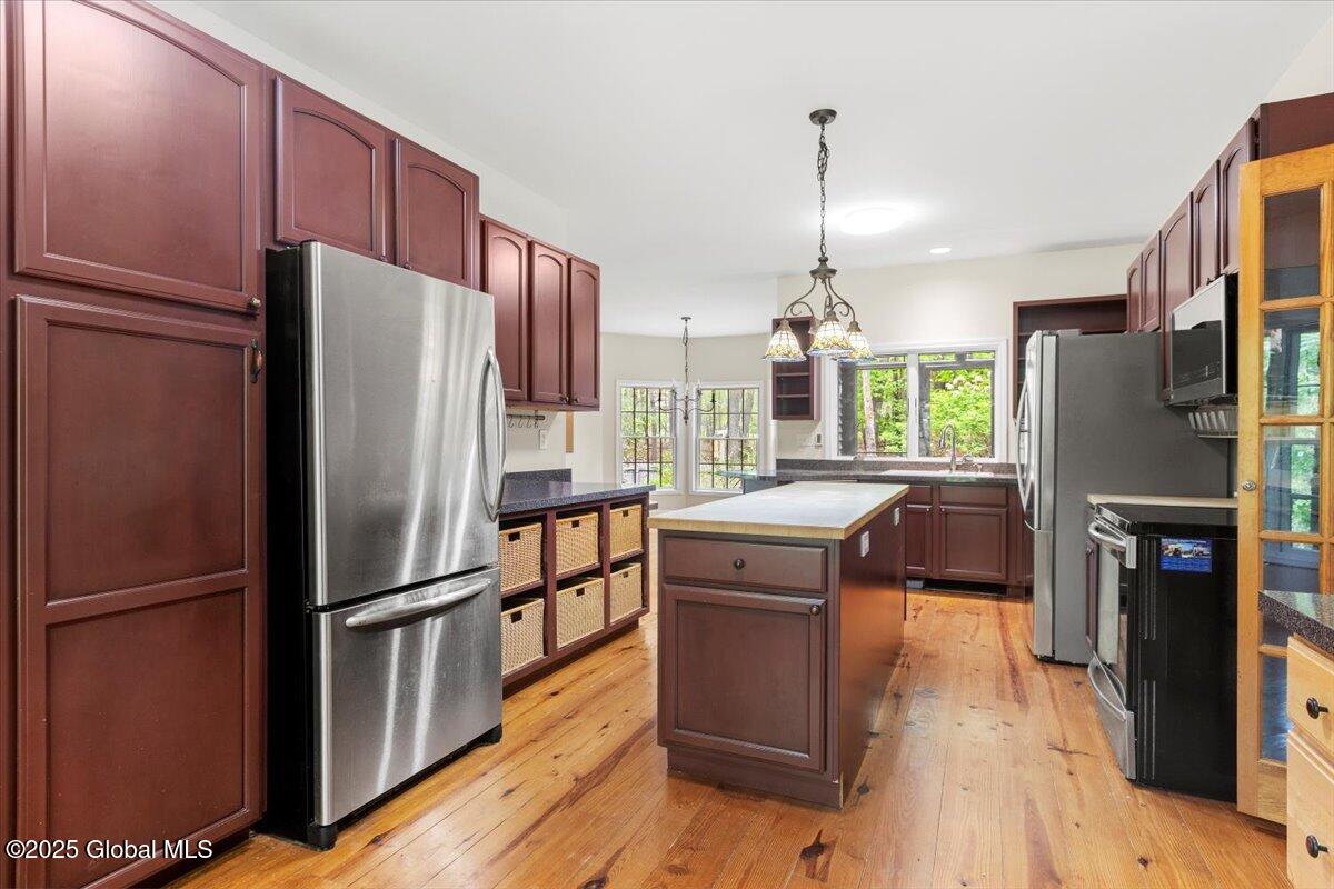 70 Chadwycke Court, Valatie, New York image 17