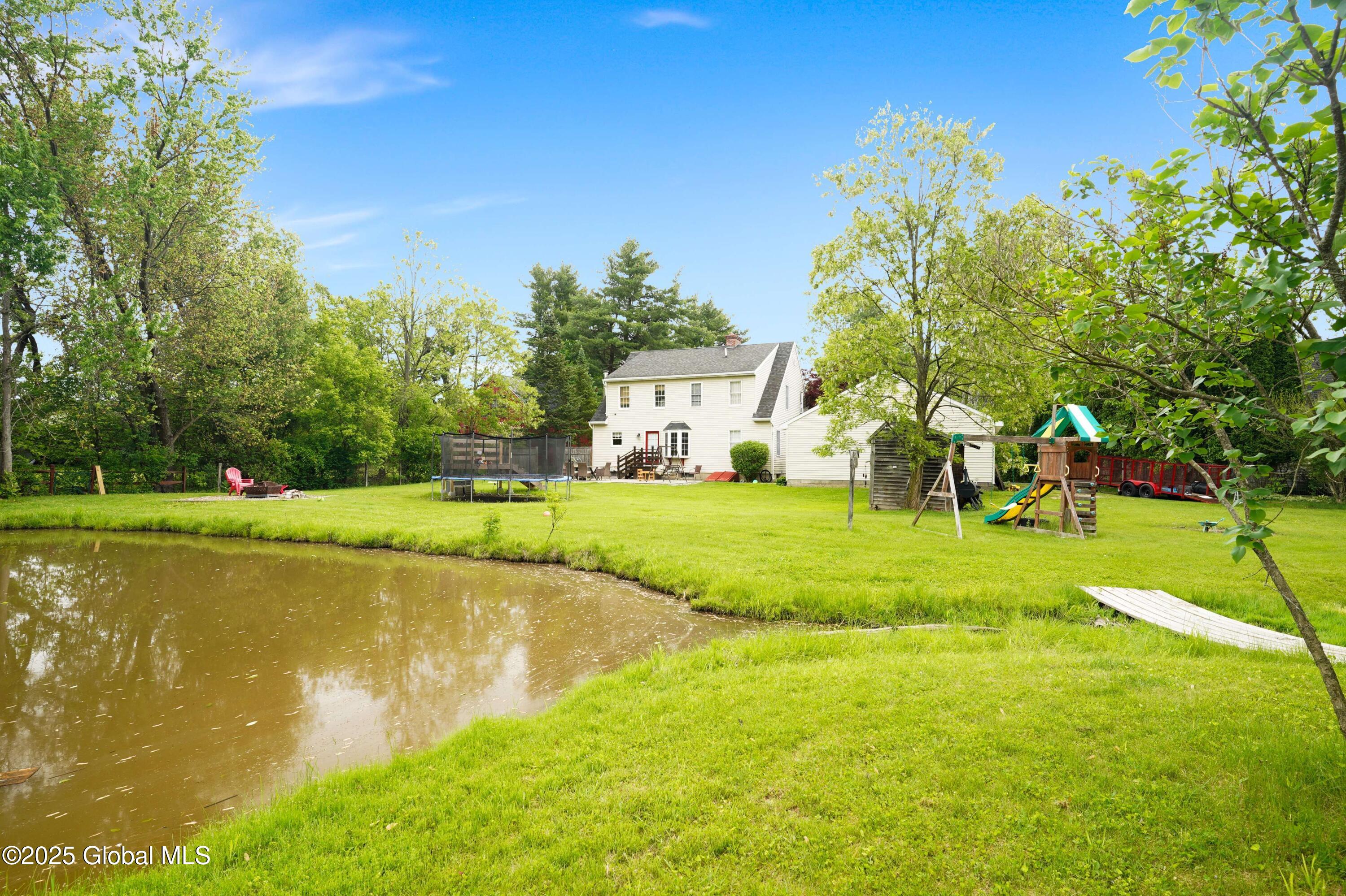 270 Boght Road, Watervliet, New York image 9