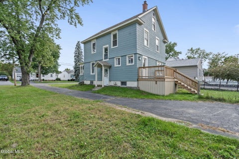 Photo of 21 Bruen Court, Rensselaer, NY 12144 (MLS # 202626864)