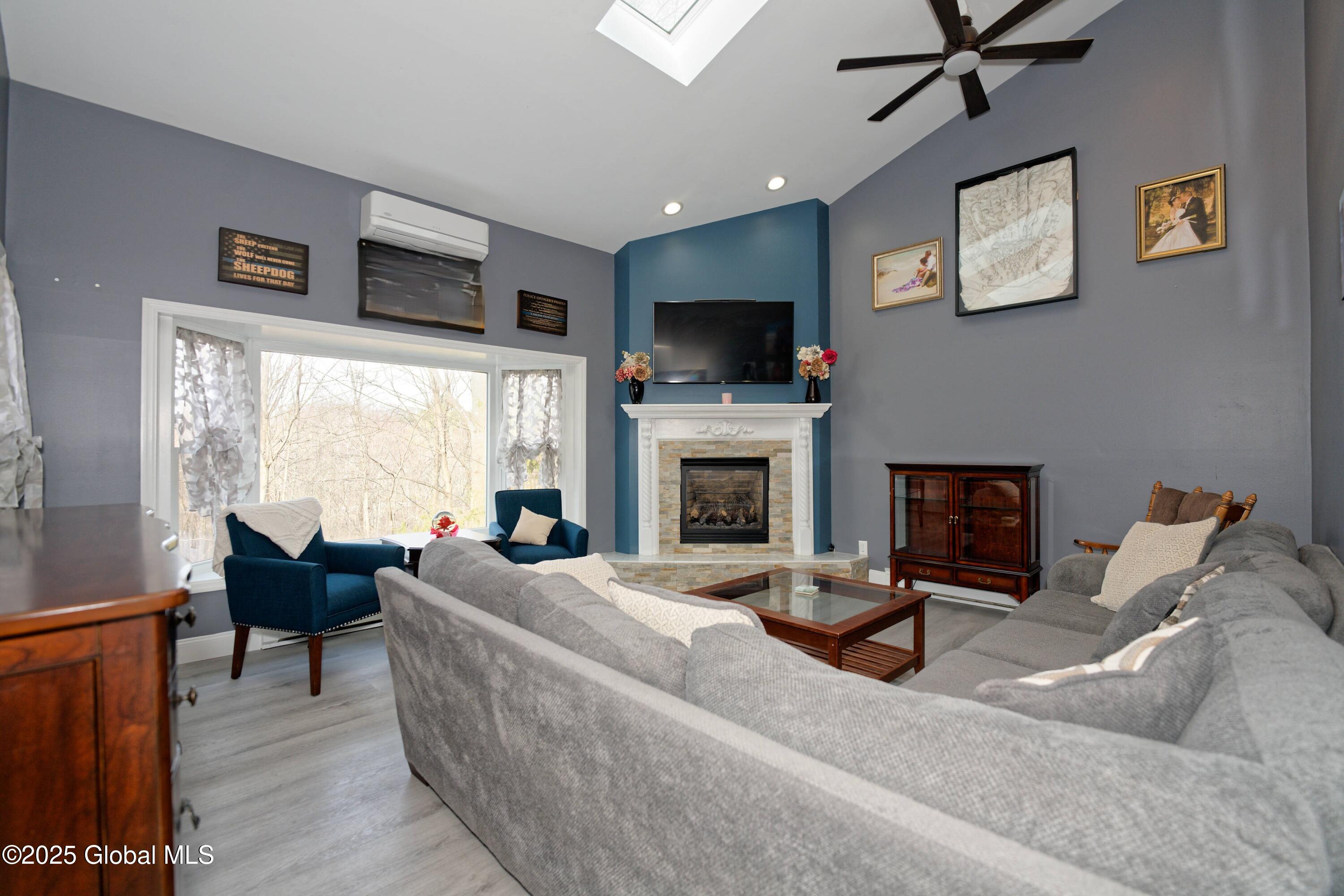 81 Moore Road, East Greenbush, New York image 17