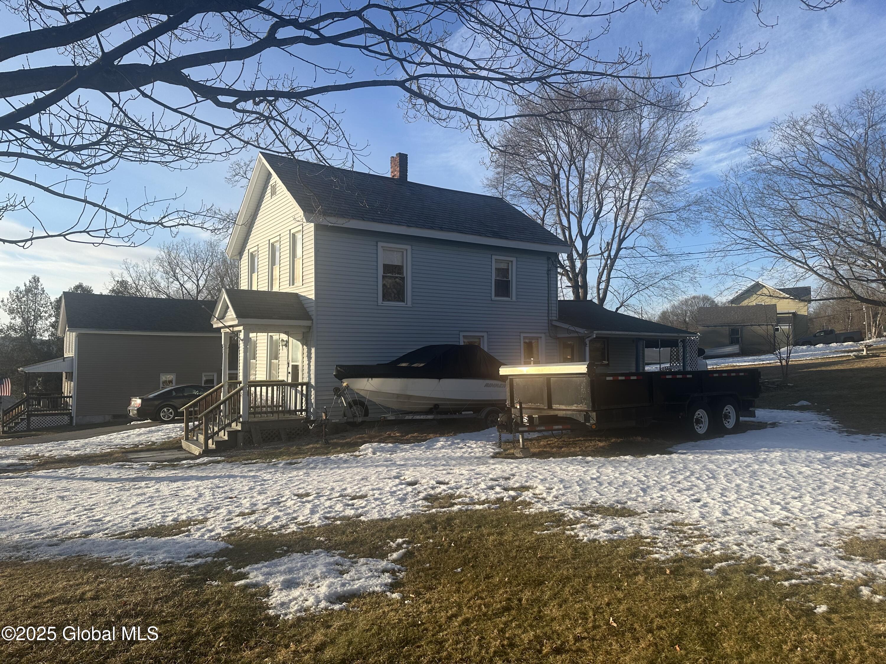 22 Ball Street, Hoosick Falls, New York image 3