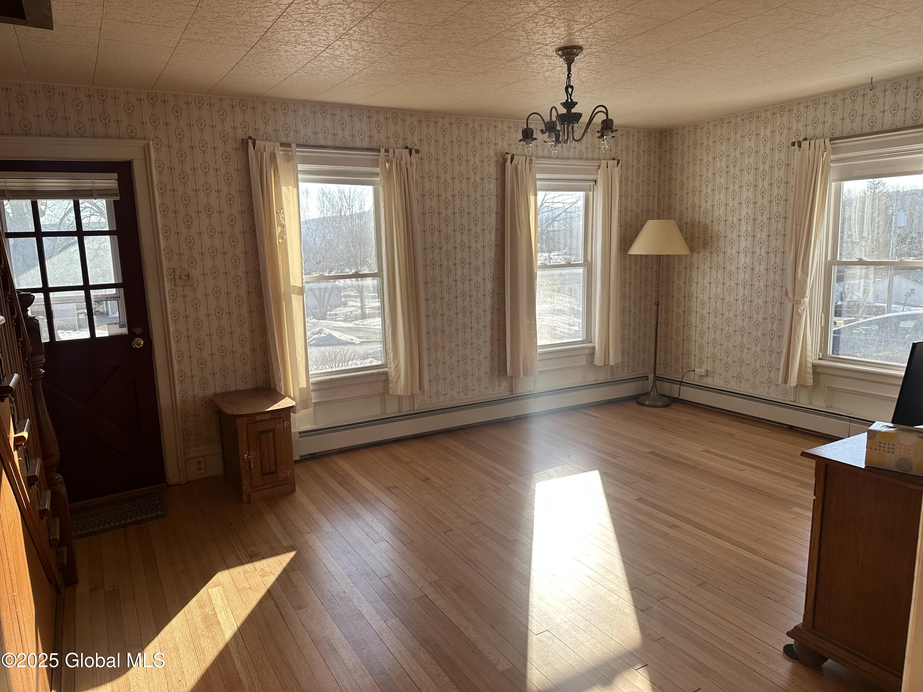 22 Ball Street, Hoosick Falls, New York image 4