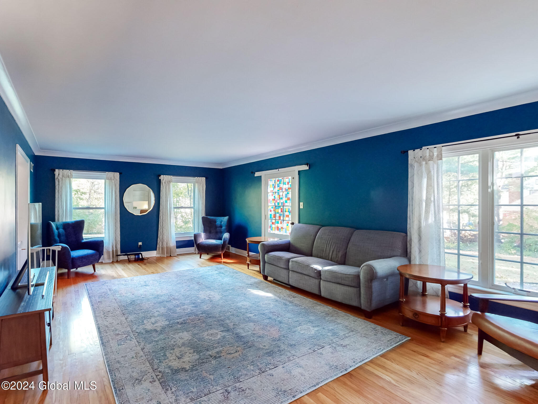 725 St Davids Lane, Niskayuna, New York image 5