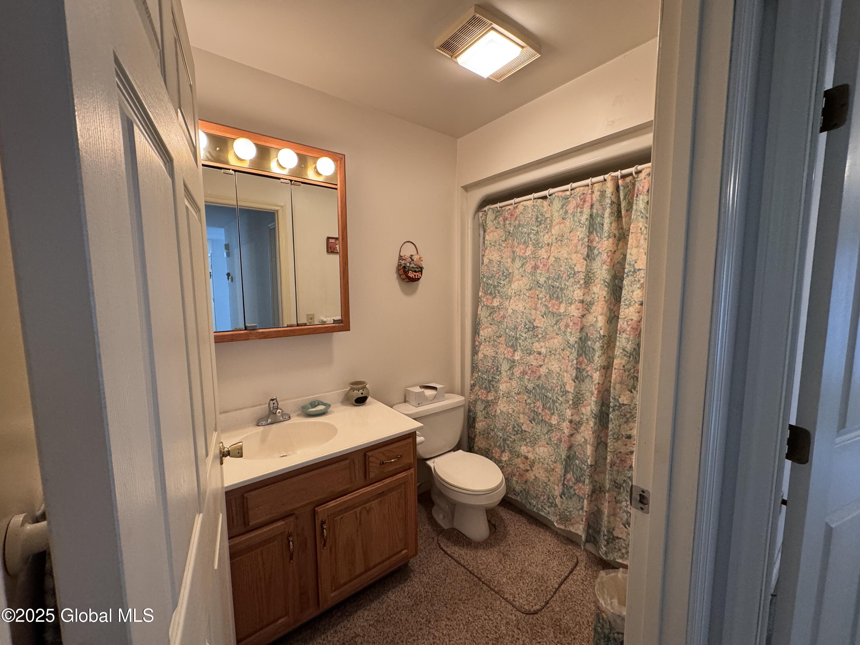 4 Buttercup Court, Waterford, New York image 18