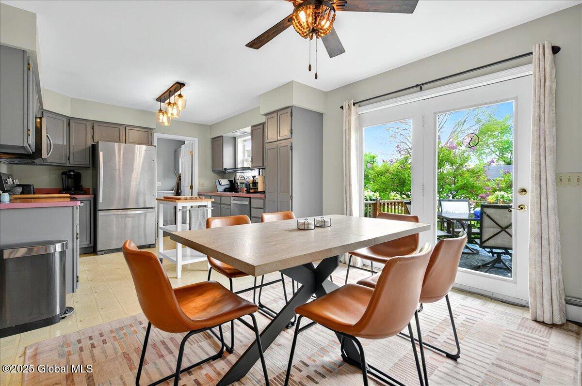 2 Jackson Avenue, Greenwich, New York image 5
