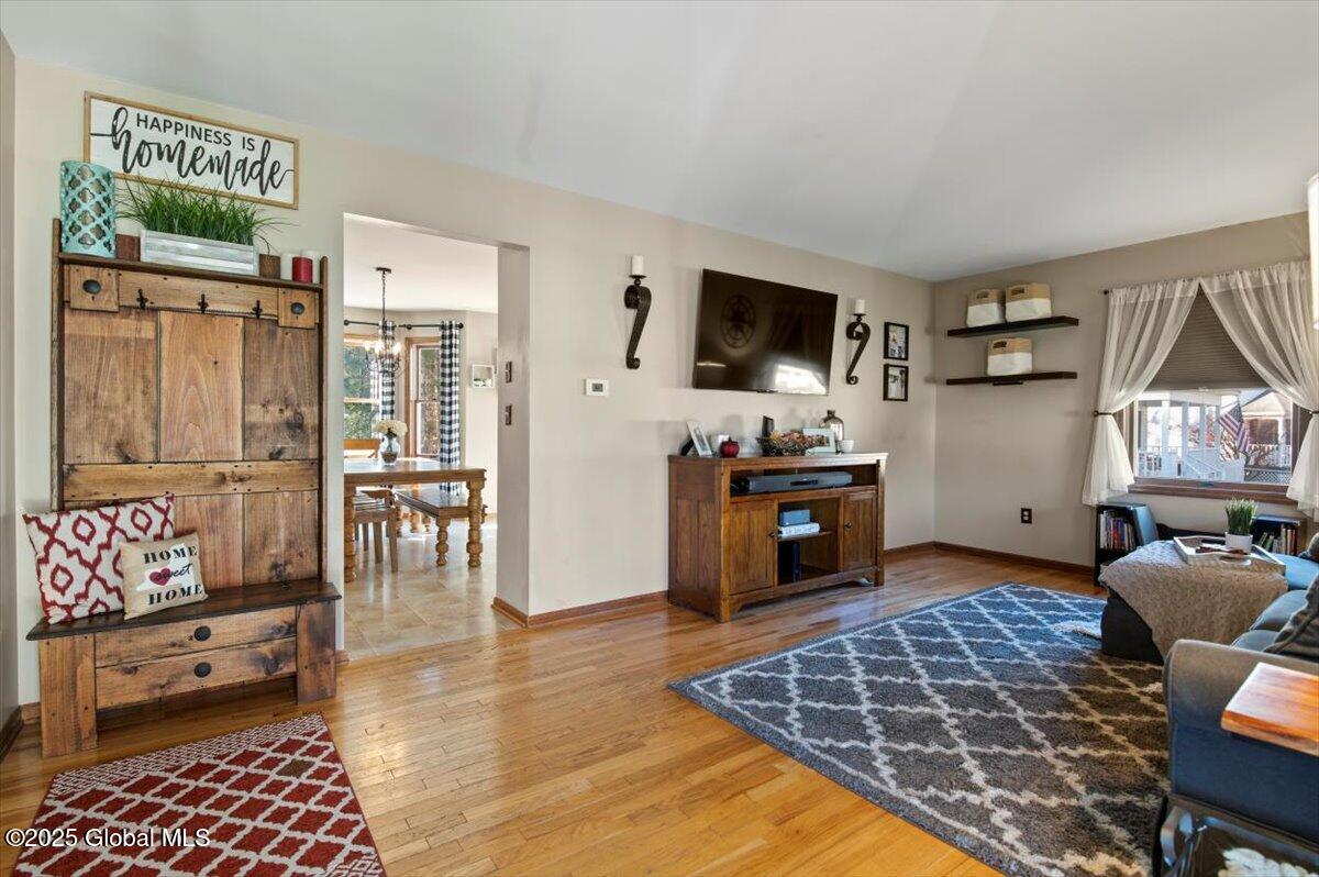29 Highgate Road, Gansevoort, New York image 11