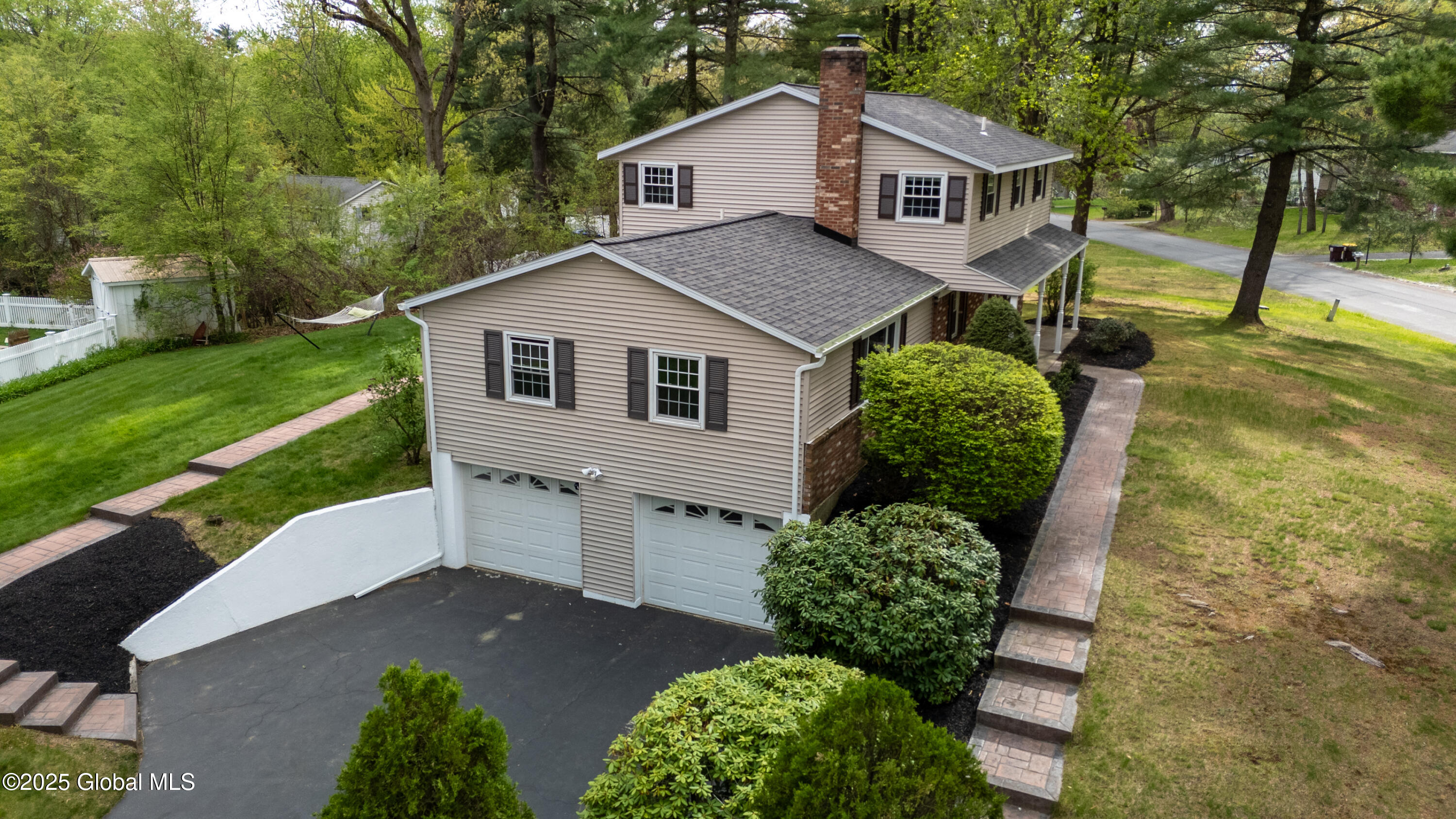 32 Sunrise Terrace, Clifton Park, New York image 2