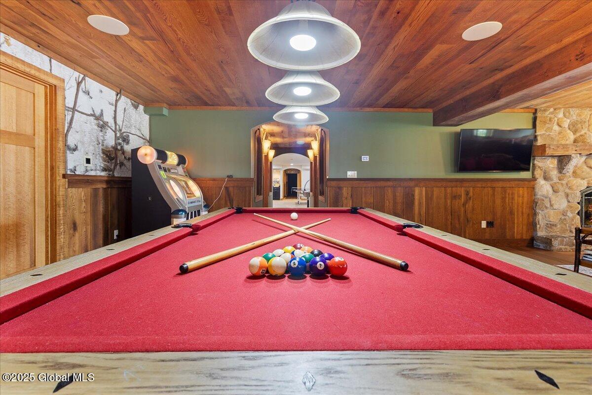 4818 Lake Shore Drive, Bolton Landing, New York image 36