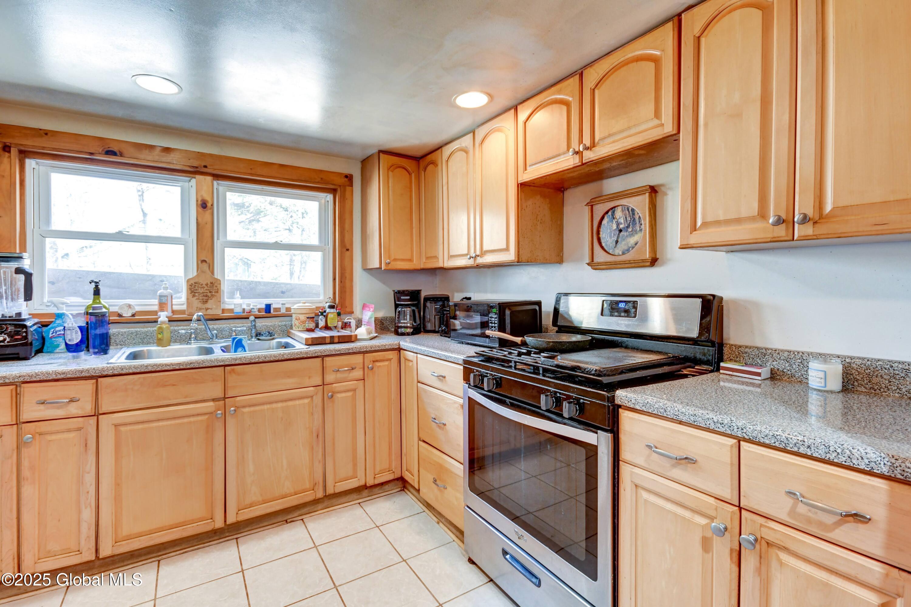 2778 State Route 8, Lake Pleasant, New York image 22