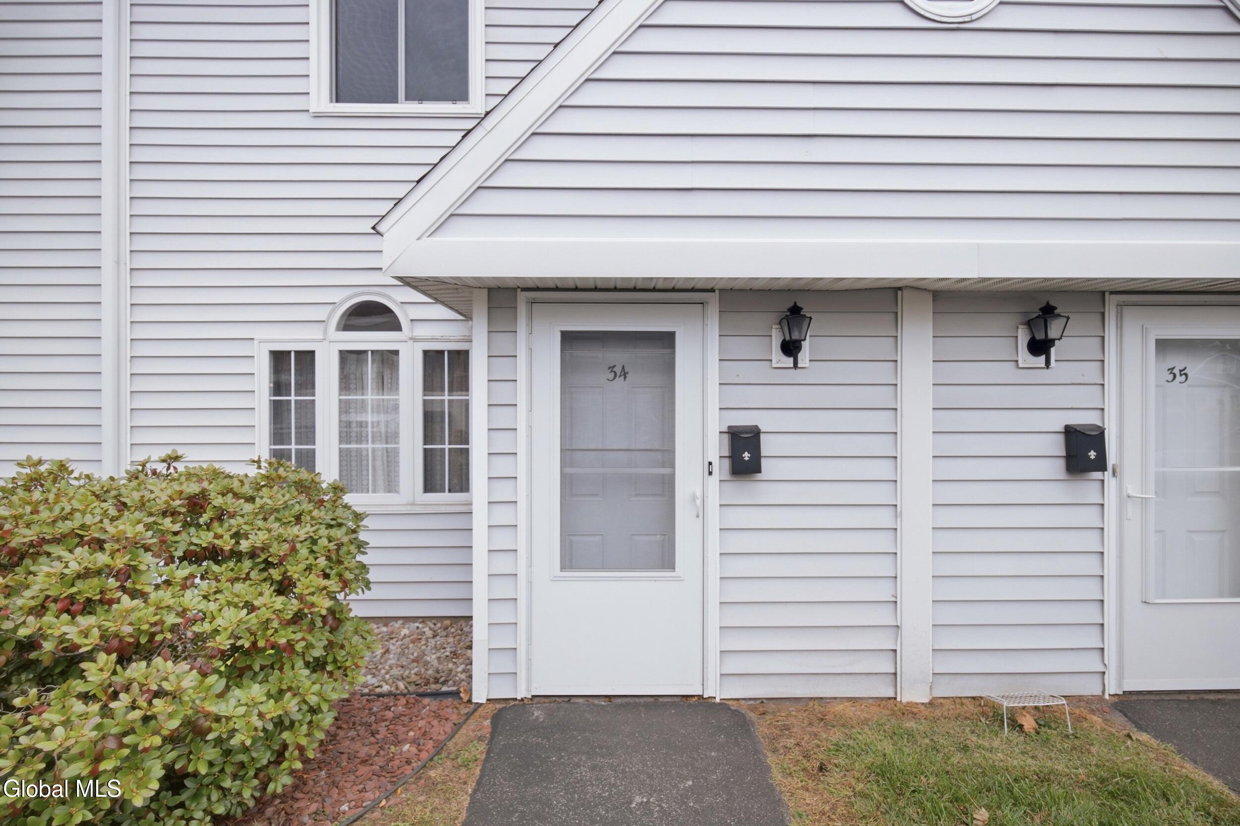 222 S Ten Broeck Street APT 34