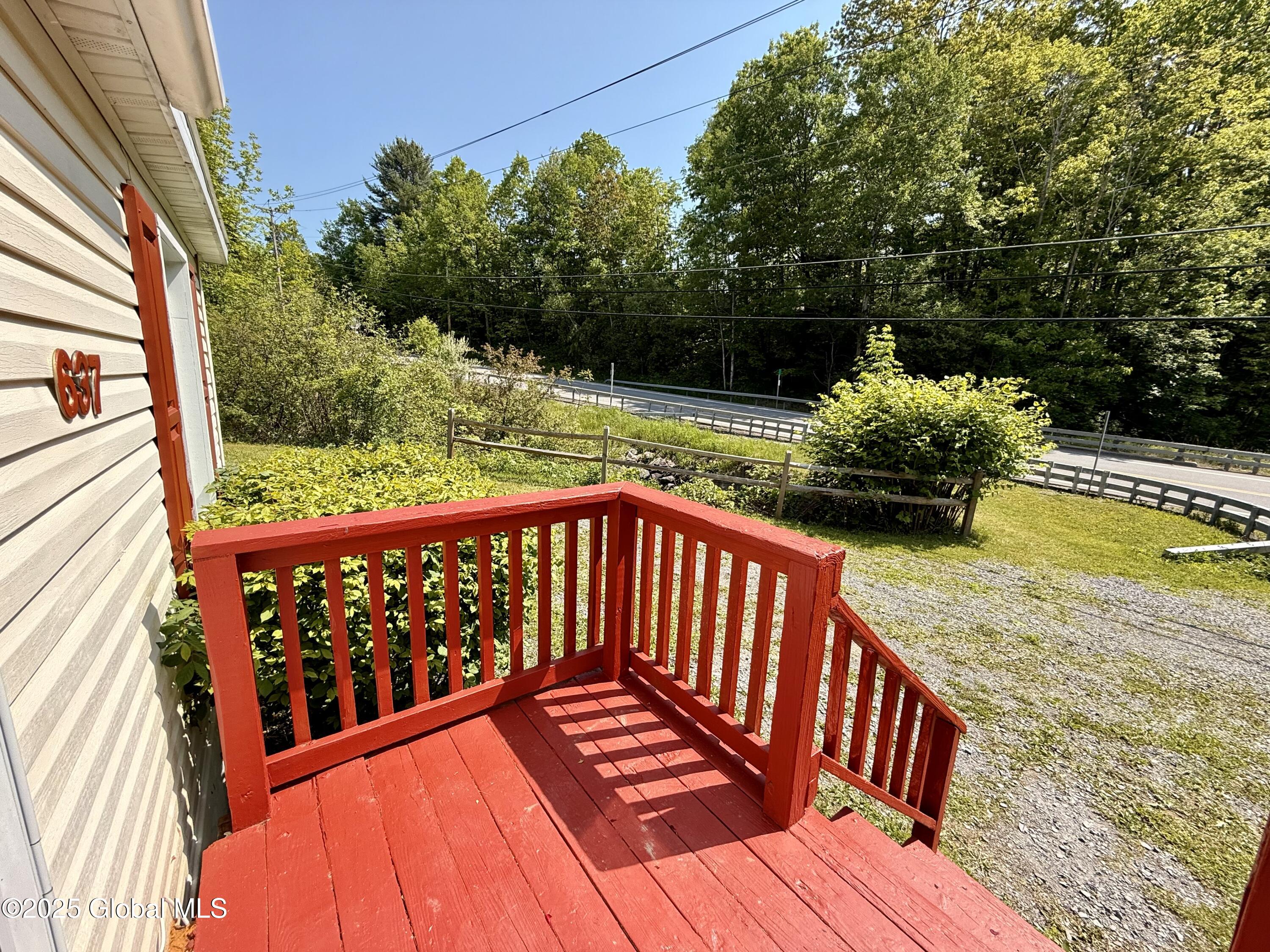 637 State Highway 309, Gloversville, New York image 10