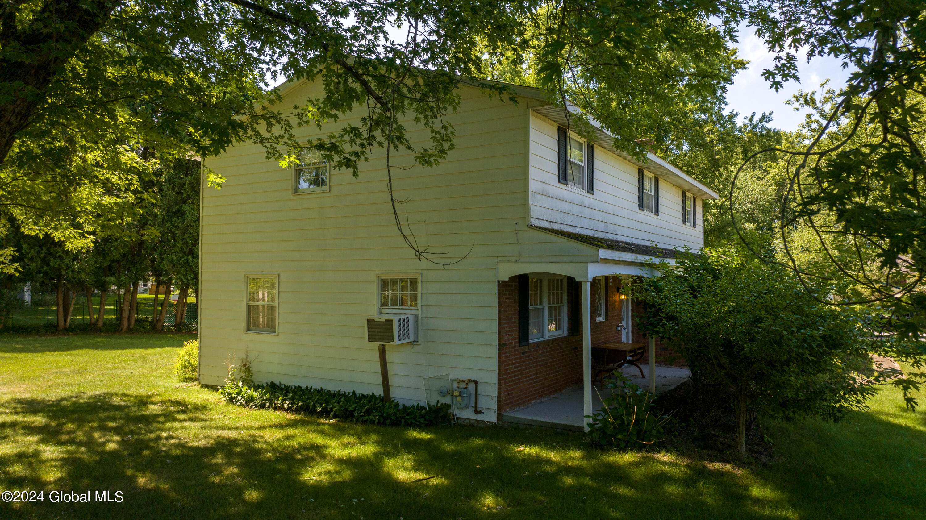 12 Conver Drive, Saratoga Springs, New York image 43