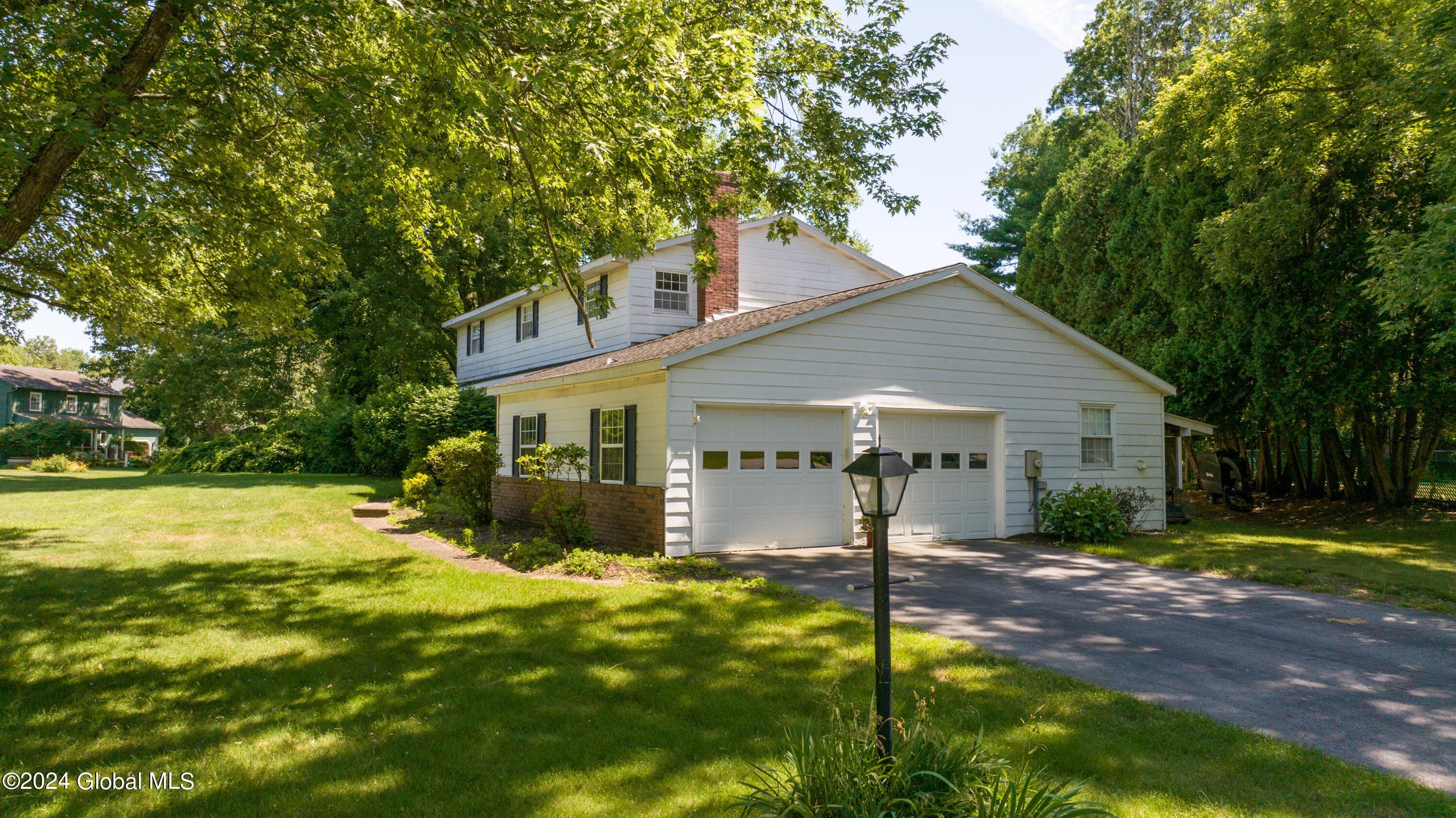 12 Conver Drive, Saratoga Springs, New York image 38