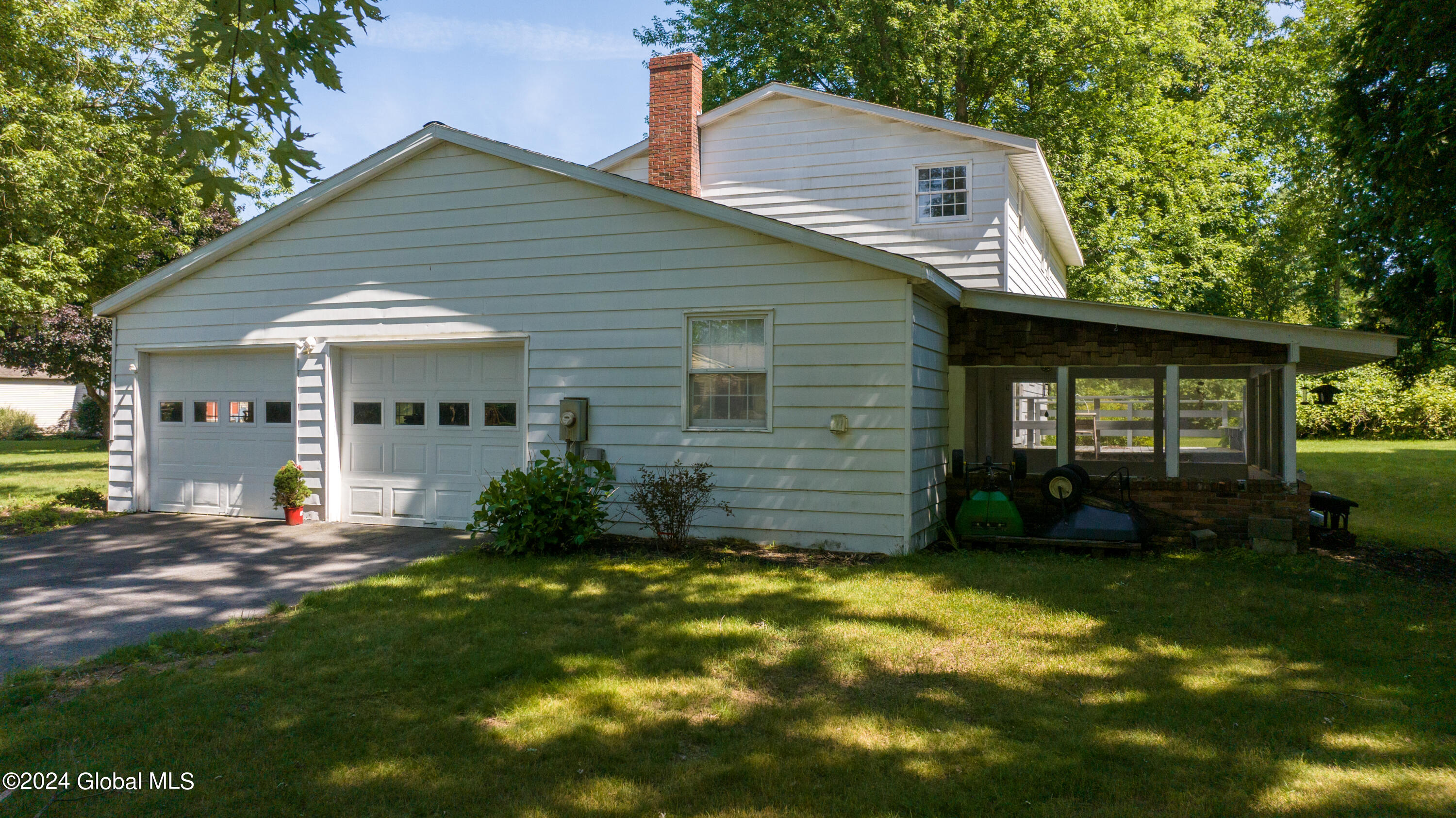 12 Conver Drive, Saratoga Springs, New York image 46