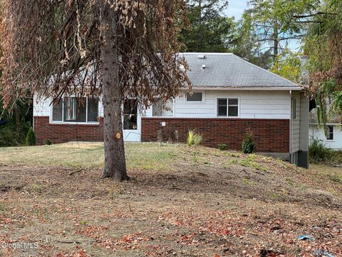 Photo of 92B Columbia Turnpike, Rensselaer, NY 12144 (MLS # 202526363) Photo of 92B Columbia Turnpike, Rensselaer, NY 12144 (MLS # 202526363)