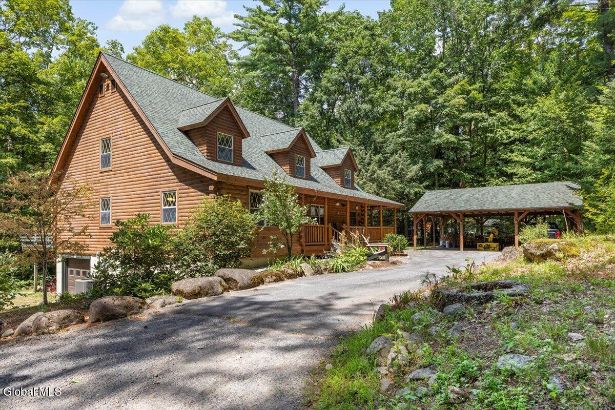 281 Bloody Pond Road