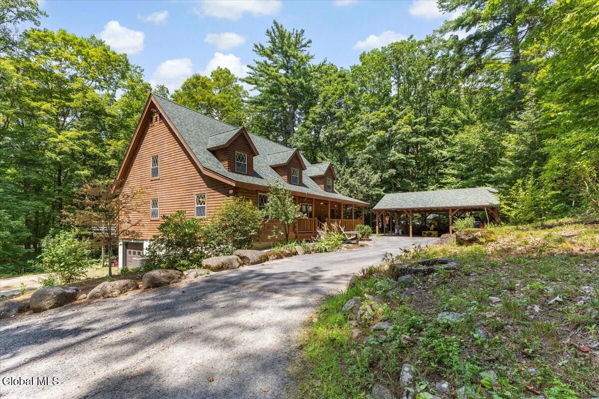 281 Bloody Pond Road