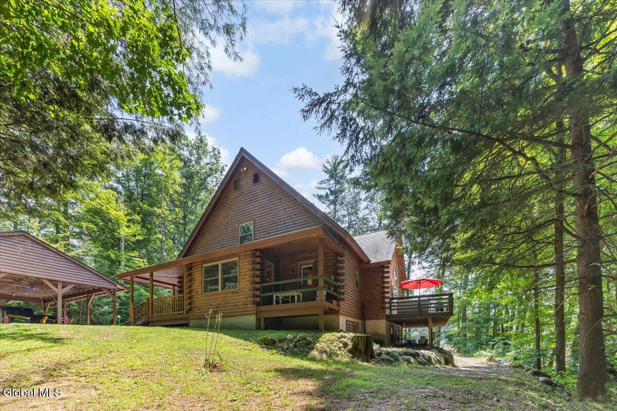 281 Bloody Pond Road