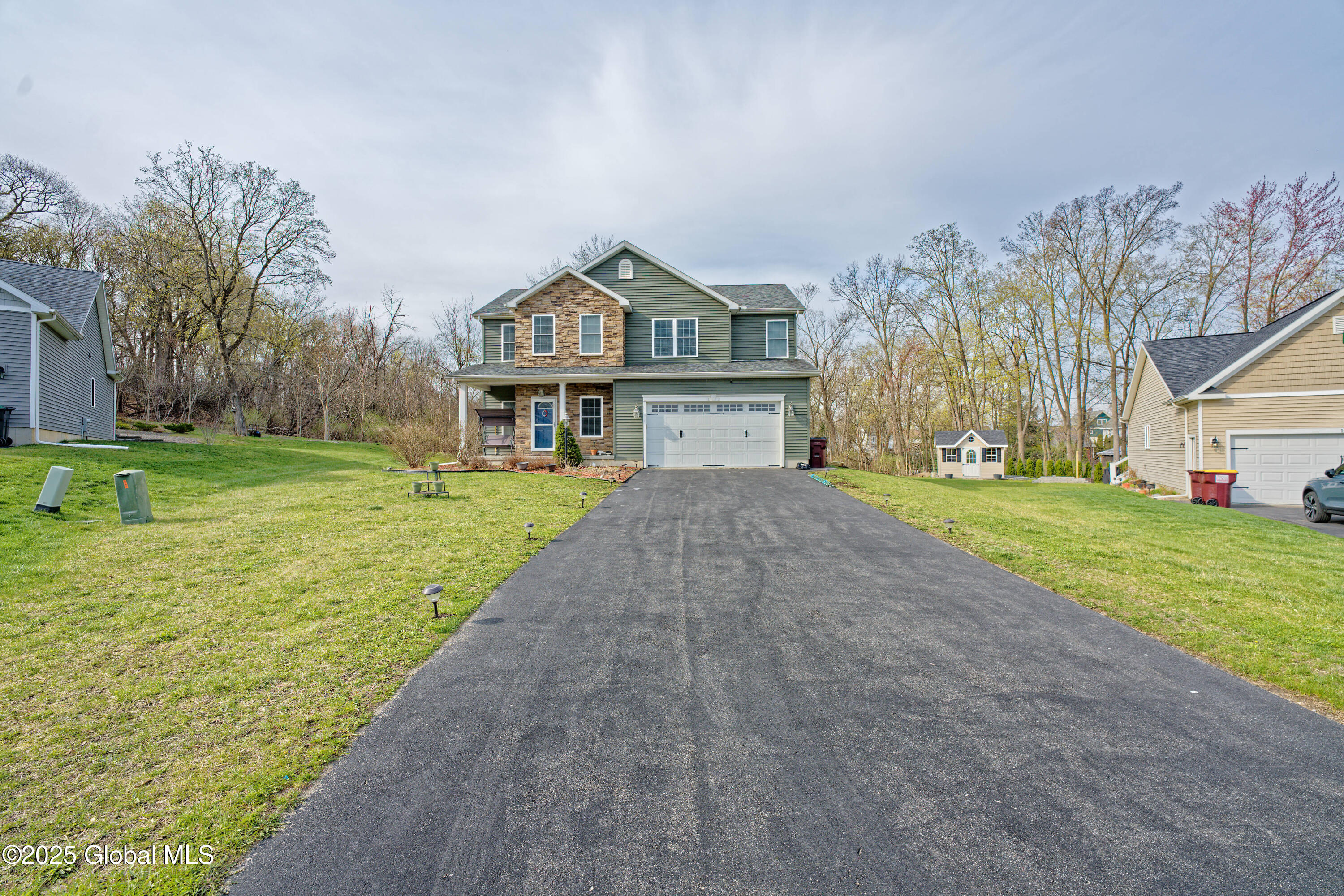 12 Napa Court, Niskayuna, New York image 2