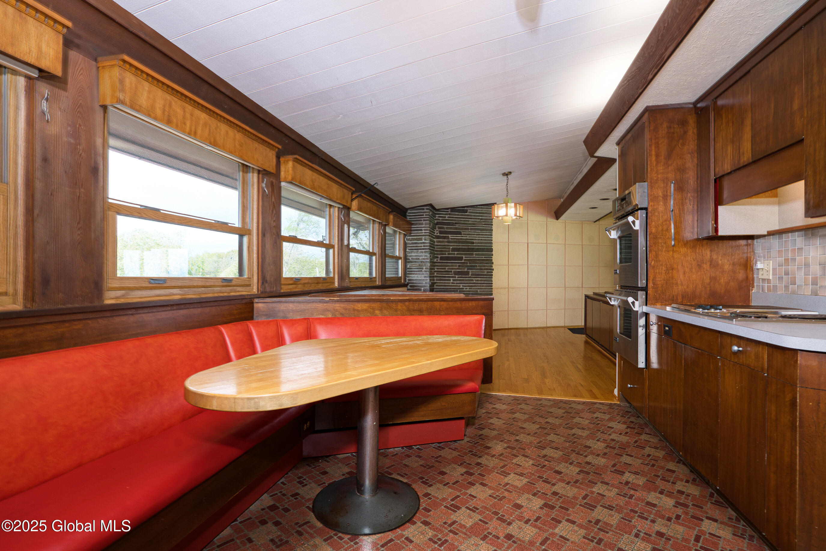 6563 Mariaville Road, Schenectady, New York image 33